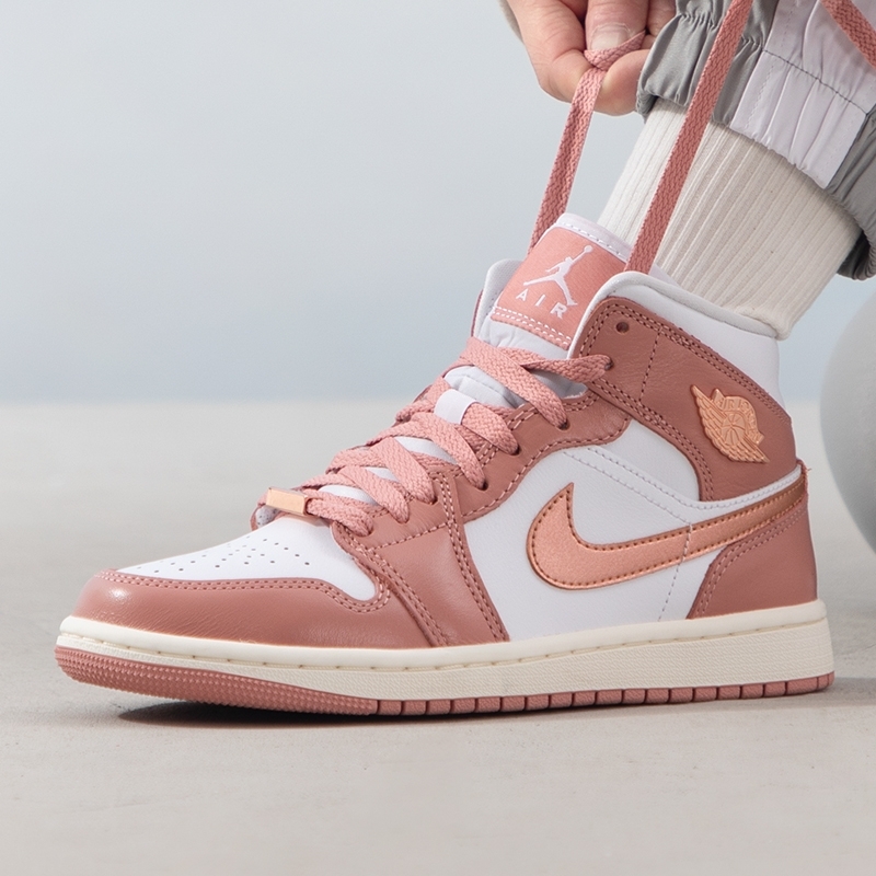 nike/耐克 女鞋秋季新款AIR JORDAN 1运动休闲篮球鞋 FB9892-670 运动鞋new 运动休闲鞋 原图主图