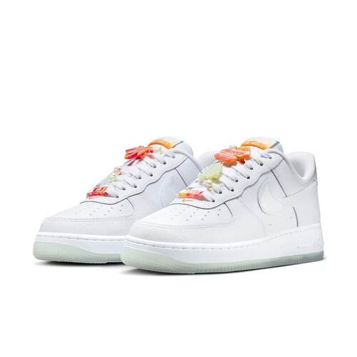 Nike耐克女鞋 AIR FORCE 1 简约复古运动休闲板鞋 IB8875-111