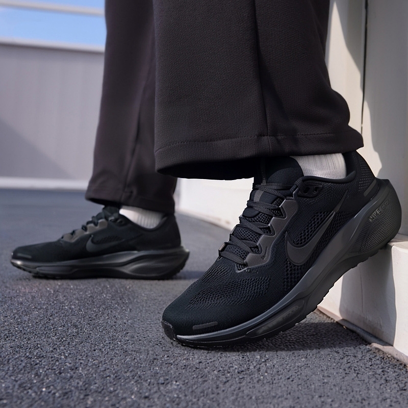 Nike/耐克男士运动跑步鞋
