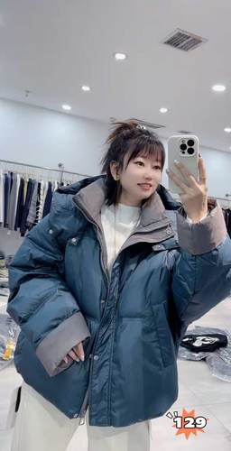 大橘子129大码羽绒服女胖MM短款面包棉服200斤女装新款90白鸭绒冬