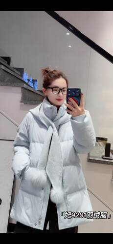 妃儿红9201大码围巾羽绒服套女胖mm中长款200斤女装新款90白鸭绒