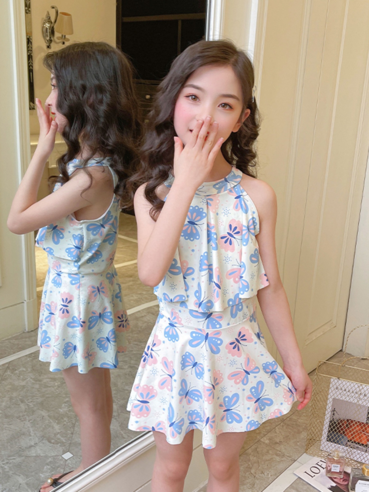 Primary school Internet celebrity children's swimsuit girl medium-sized children's skirt split cute princess Korean version baby large size swimsuit