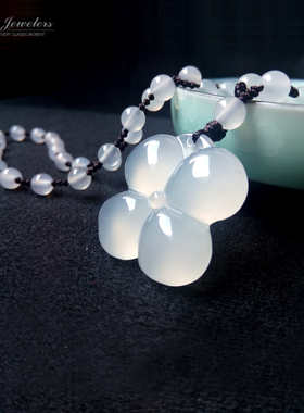 玉髓四叶草吊坠玛瑙水晶幸运项链