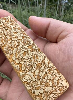 精品玉竹【花开富贵牡丹鱼】留青雕刻竹牌