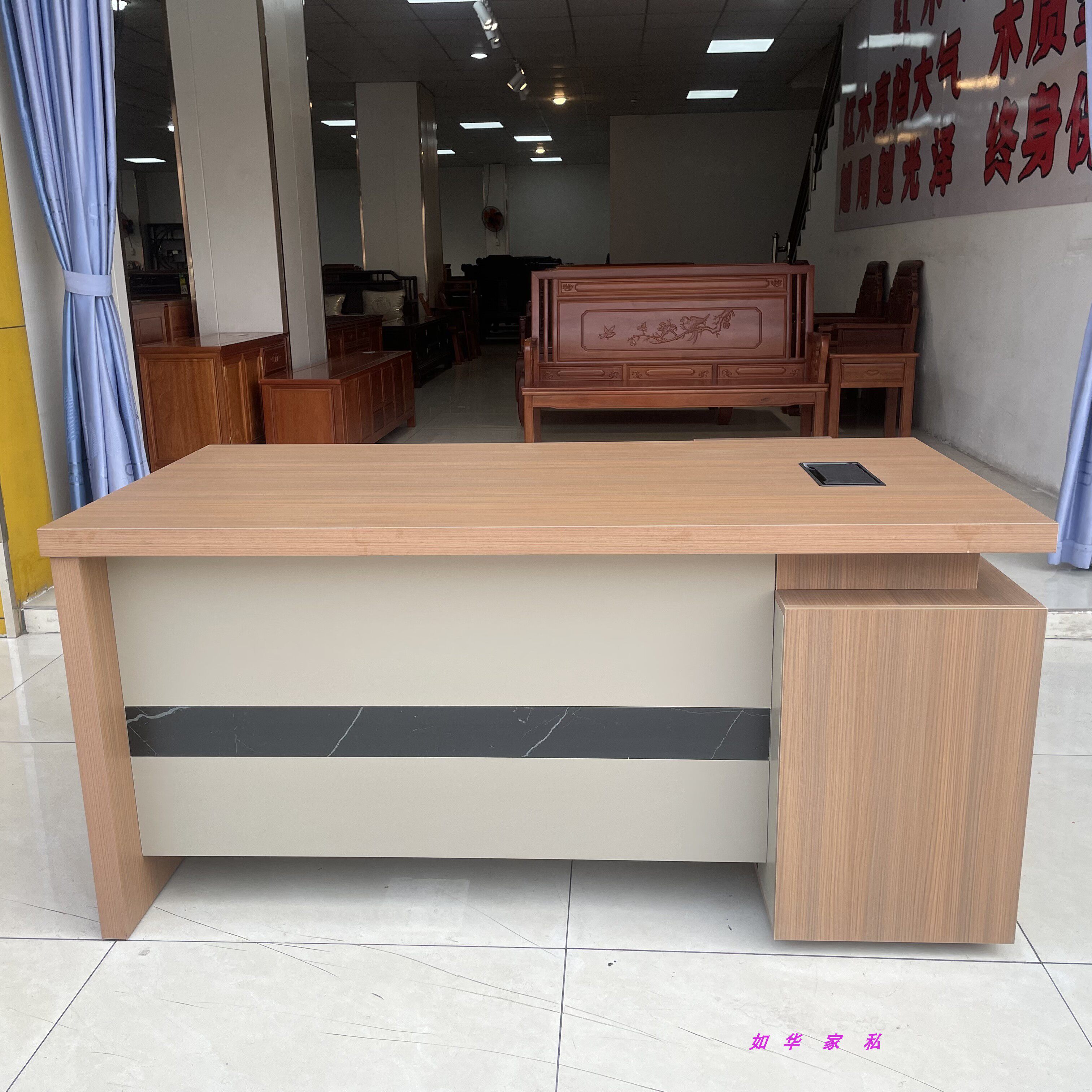 新款大班桌老板台1米6办公桌1米8主管台2M高端经理台写字桌厂直销