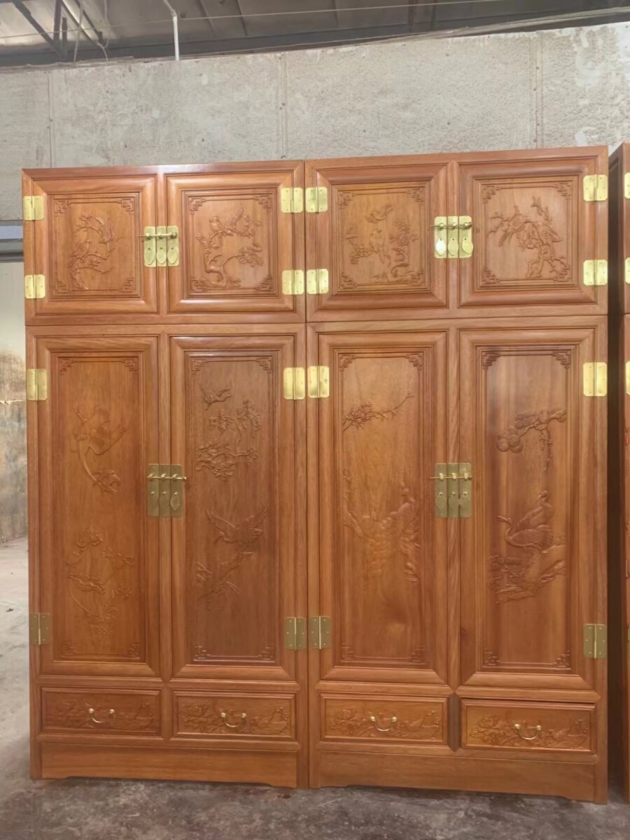 红木大柜菠萝格木衣柜四门全实木柜顶箱柜加顶雕花中式2米厂直销