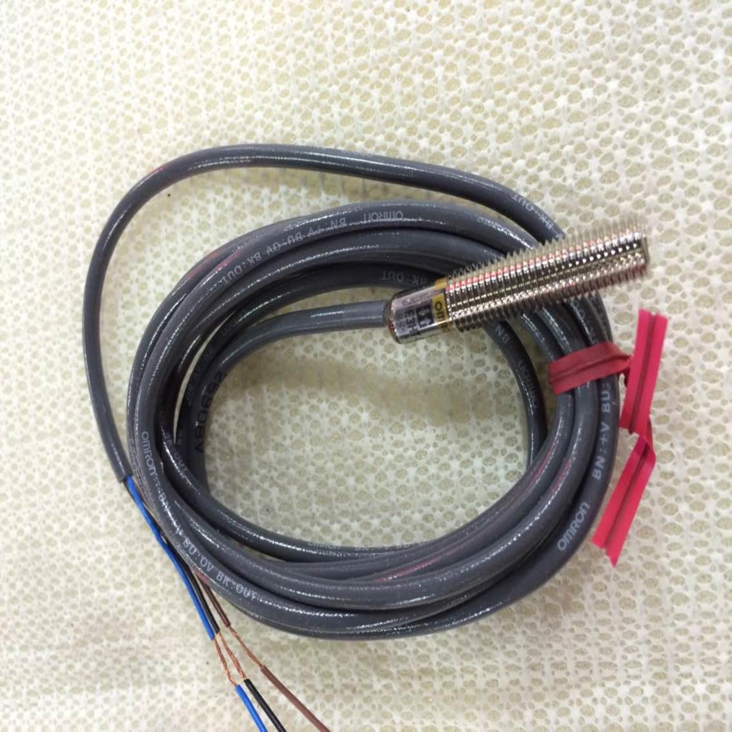 特价销售原装全新库存欧姆龙光电开关E3HT-DS3E1假一赔十