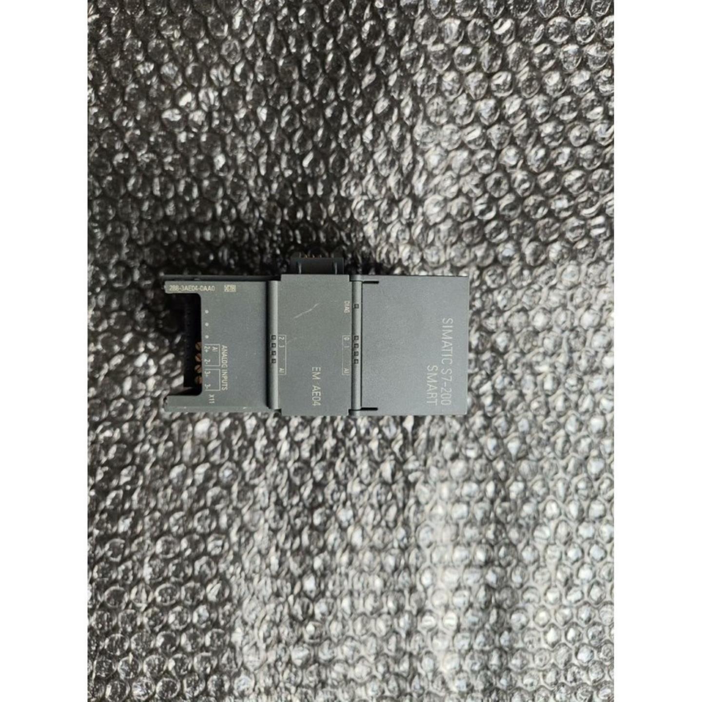 西门子em ae04模块成色如图实物拍摄功能完好