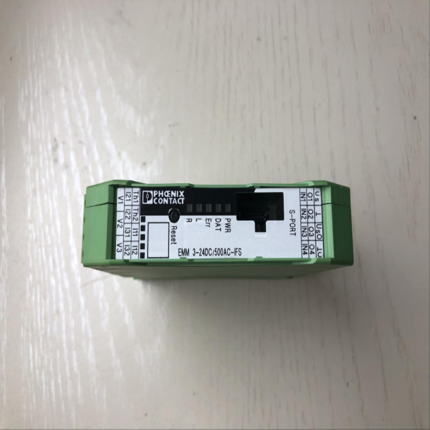 菲尼克斯电机管理EMM 3-24DC500AC-IFS 2297497拆机现货成色新