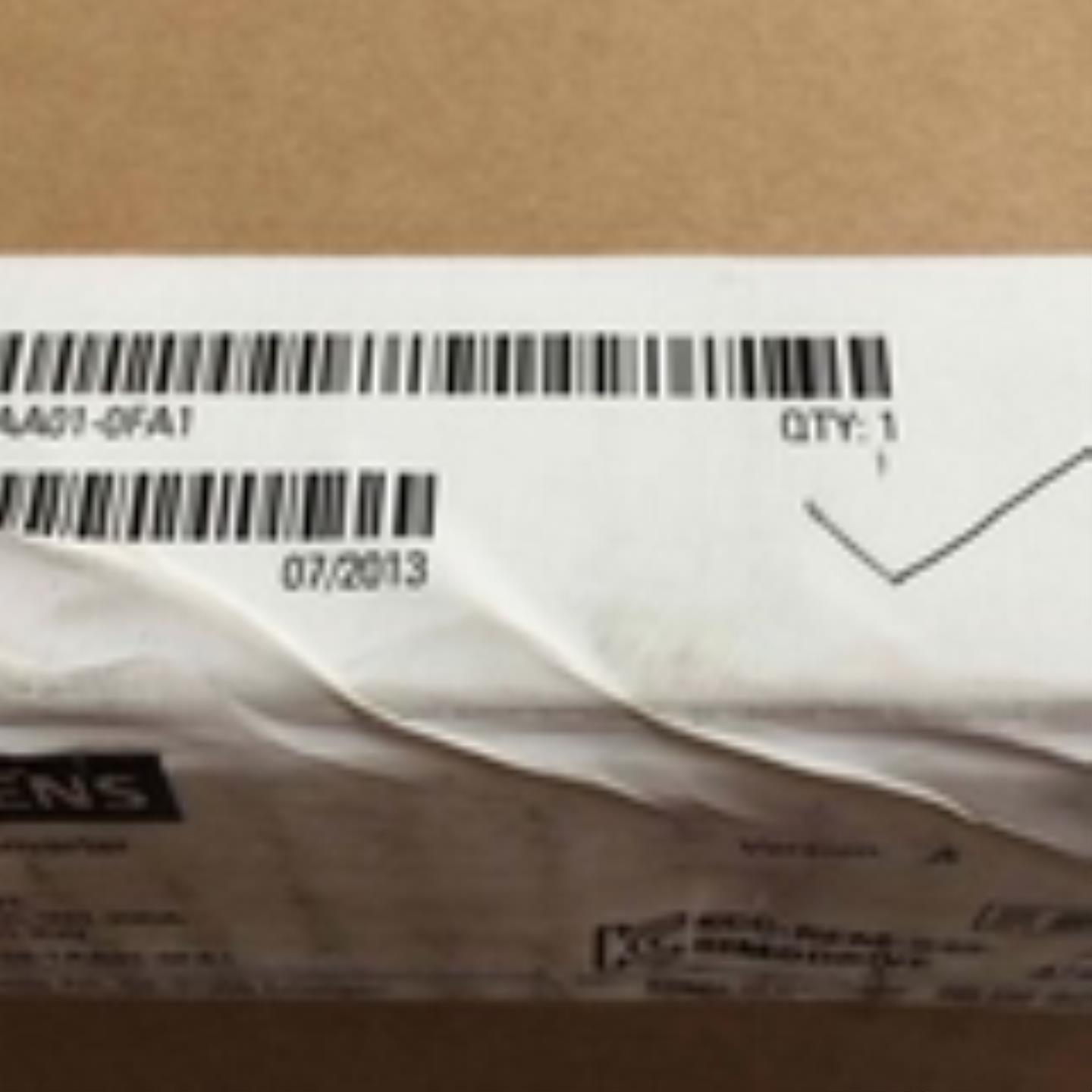 全新未拆封611伺服电源模块6SN1123-1AA01-0FA1