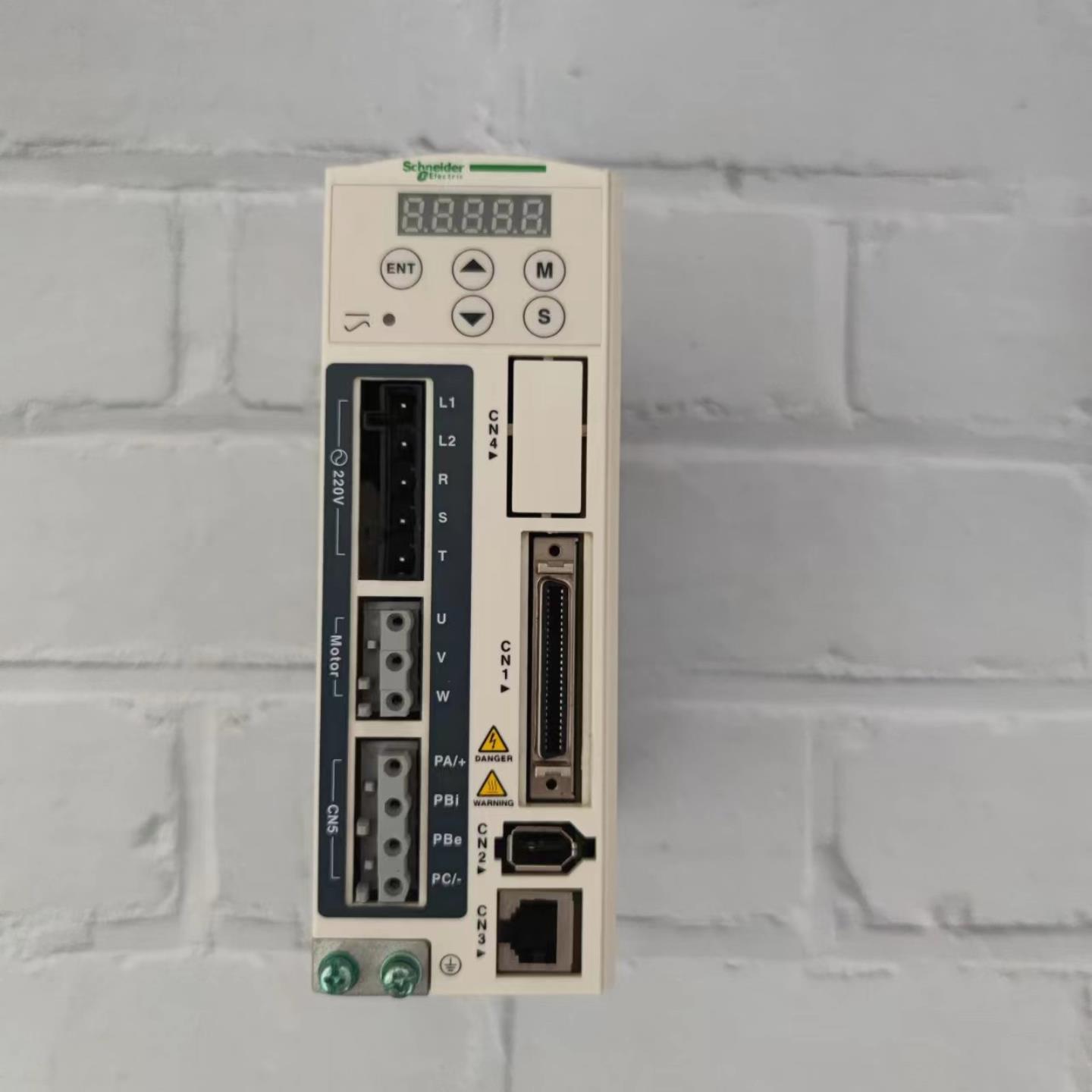 二手拆机400瓦施耐德伺服驱动器LXM23DU04M3XLXM23AU04M3X