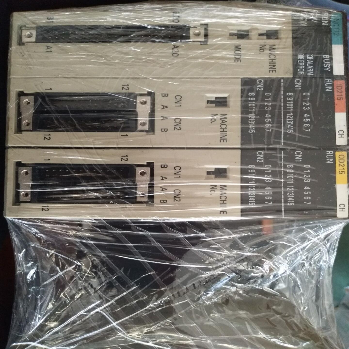 MR-J2S-40A       C200H-OD215     ID215NC112   CPU11-Z 议价