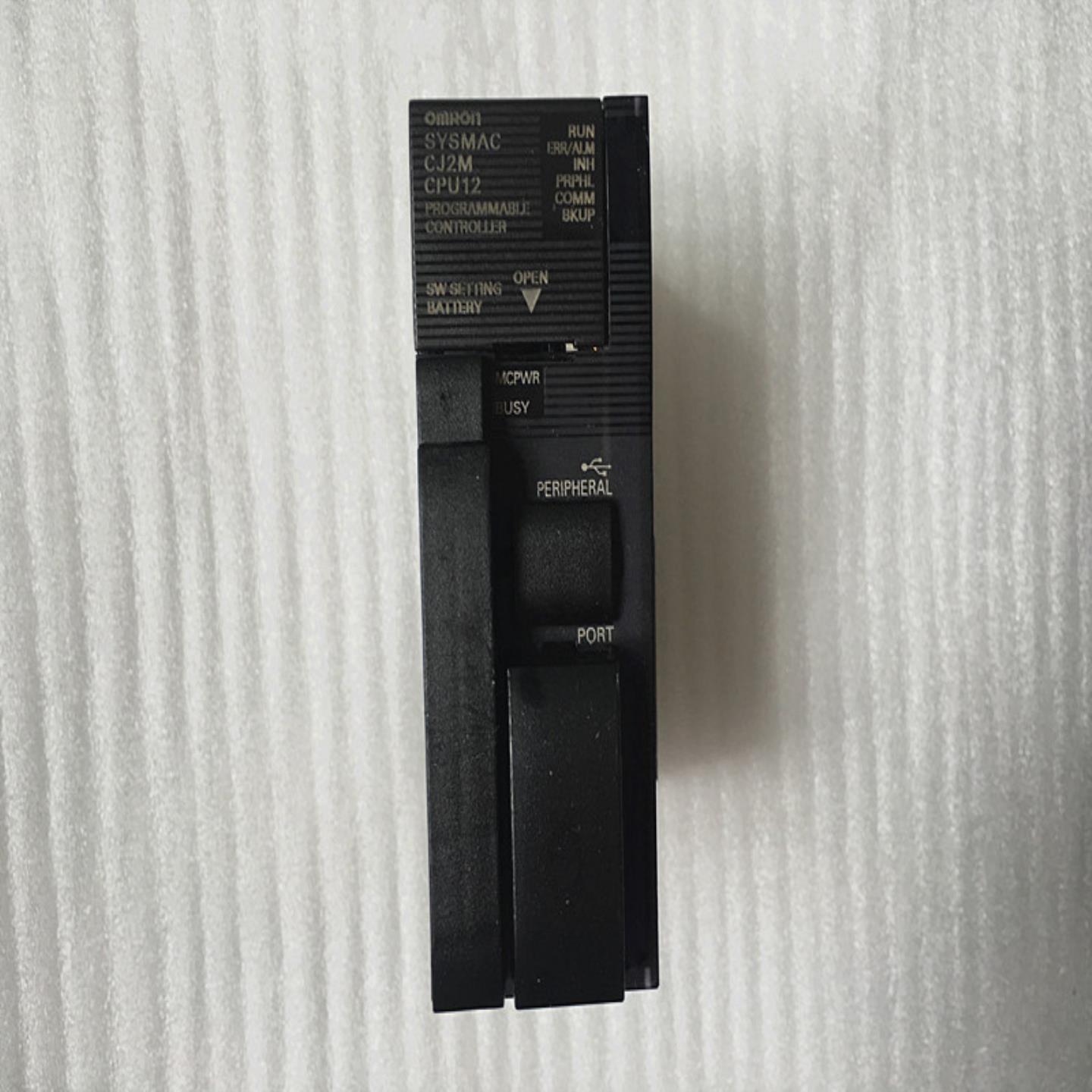 正品 进口日本欧姆龙OMRON主机编程控制器 CJ2M-CPU12 成色好