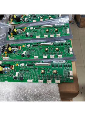 ZINT-551议价ABB驱动板ACS880580 37