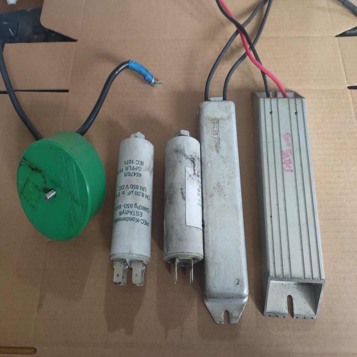 KRAH-RWI 2803 D   850－8IAY   M2695-1  VHPR 80 IP65HX 3R3