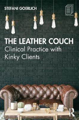 【预订】the leather couch
