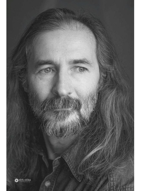 预订 Canting Arms: Poems 倾斜臂: 9781646052745