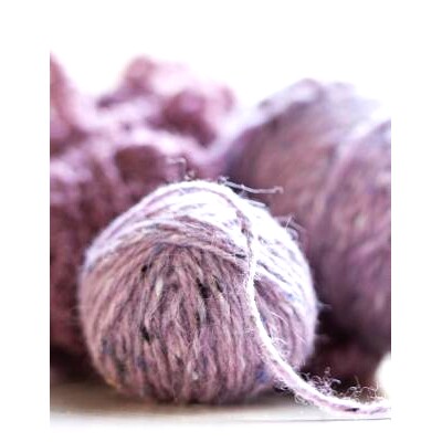 预订 Knitting Graph Paper 4: 5 & 2:3 Ratio 8.5 X 11: Purple Yarn Photograph: 9781091456051