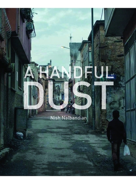 预订 A Handful of Dust 一把灰尘: 9781942084488