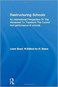 【预售】Restructuring Schools
