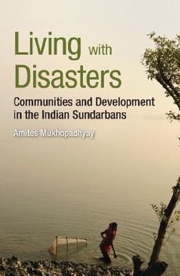 【预订】Living with Disasters