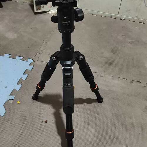 议价富图宝M-4S三脚架，带FPH-43Q云台，铝合金，三节，球可维修