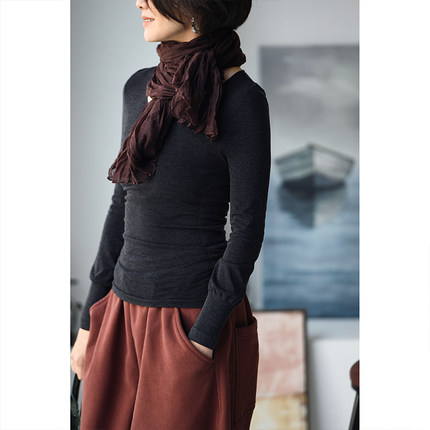 特●T3333C 休闲百搭舒适弹力修身大圆领包身打底T恤女秋米兰宣言