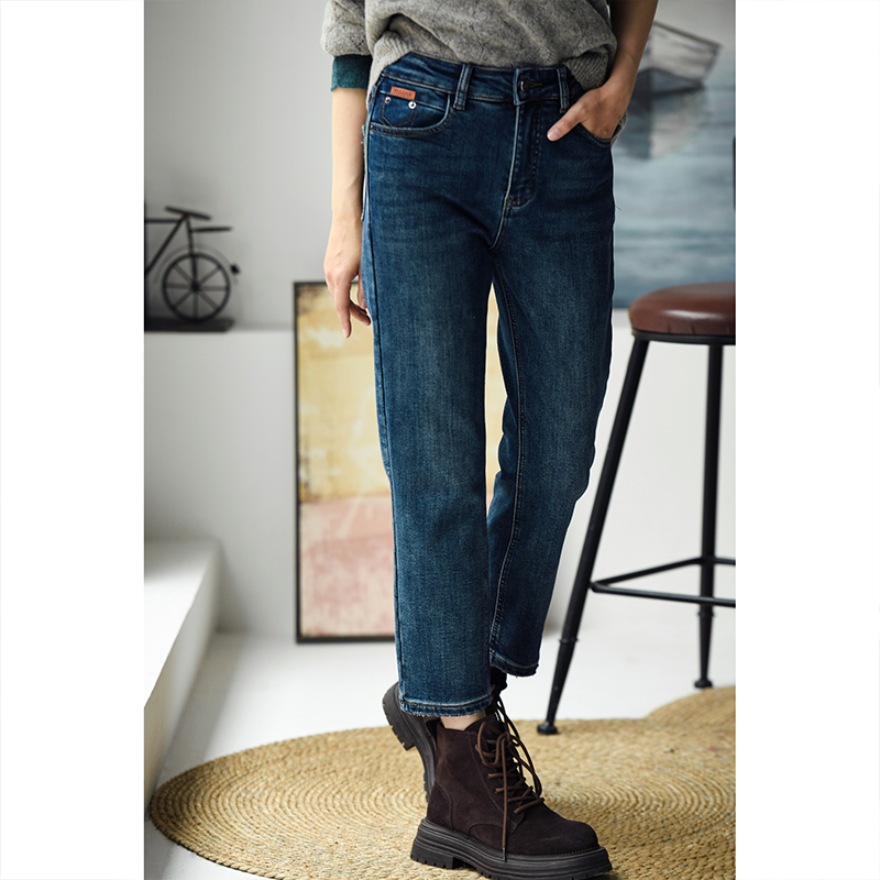 文艺洋气直筒烟管九分牛仔裤