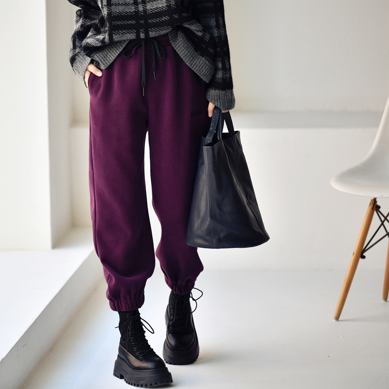 文艺做旧加绒束脚卫裤女米兰宣言