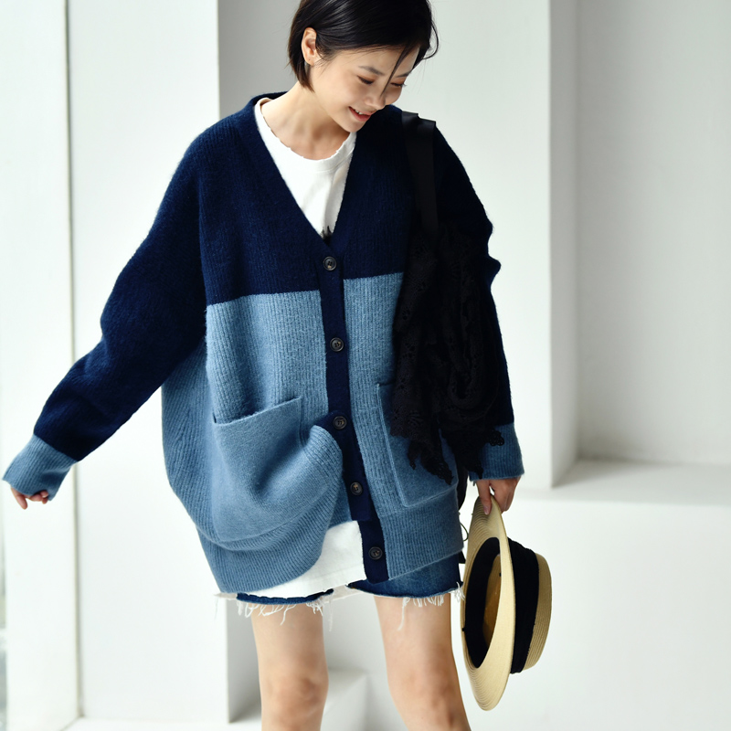 文艺休闲拼色设计加厚毛衣外套女