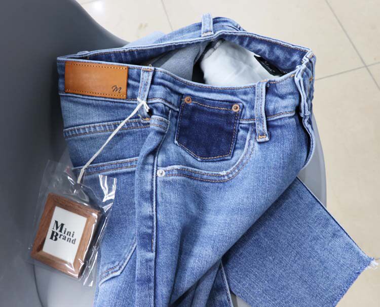 小脚牛仔裤女mini brand春夏季新款高腰显瘦复古修身磨破九分裤子