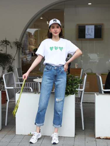 破洞牛仔裤女时尚显瘦潮流直筒裤