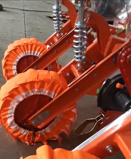 玉米播种机滚轮不沾泥神器辊子布不粘泥神器地轮不粘泥外套不沾衣