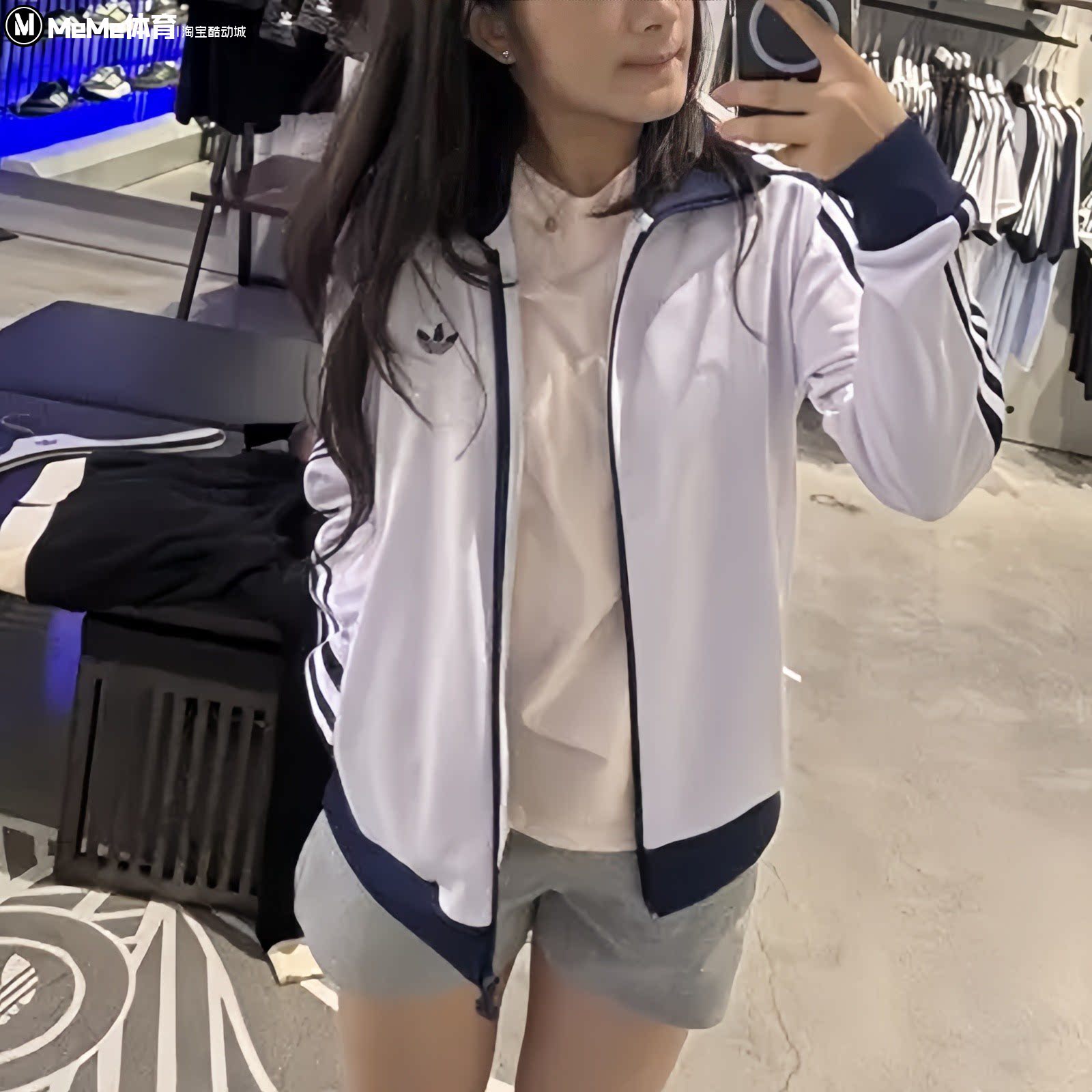 阿迪达斯三叶草2026秋款女装白蓝拼色三条杠通勤休闲外套 KX4263