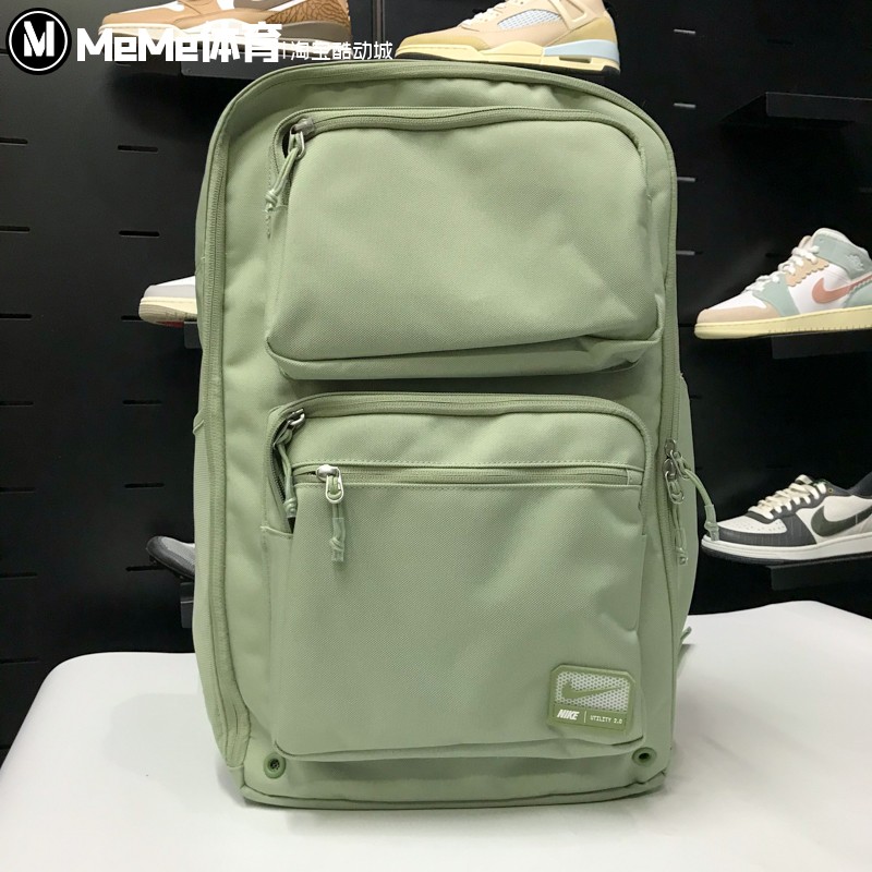 大容量旅游学生百搭双肩背包耐克