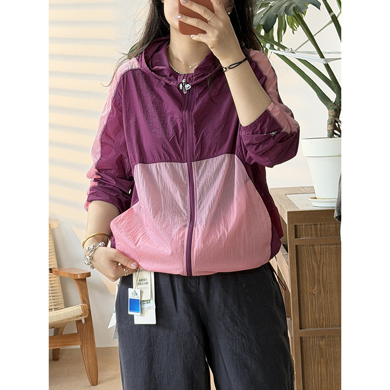 撞色新款连帽夏季薄款宽松百搭女士防晒外套91219-5