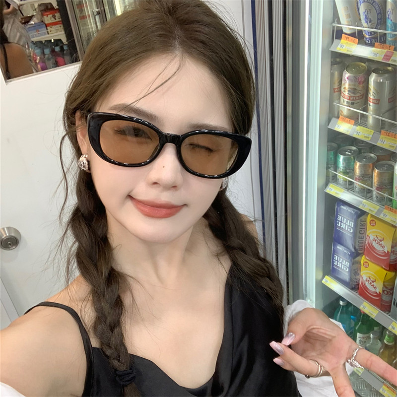 MELIYA韩版潮黑框茶色墨镜复古ins防紫外线大脸椭圆猫眼太阳镜女