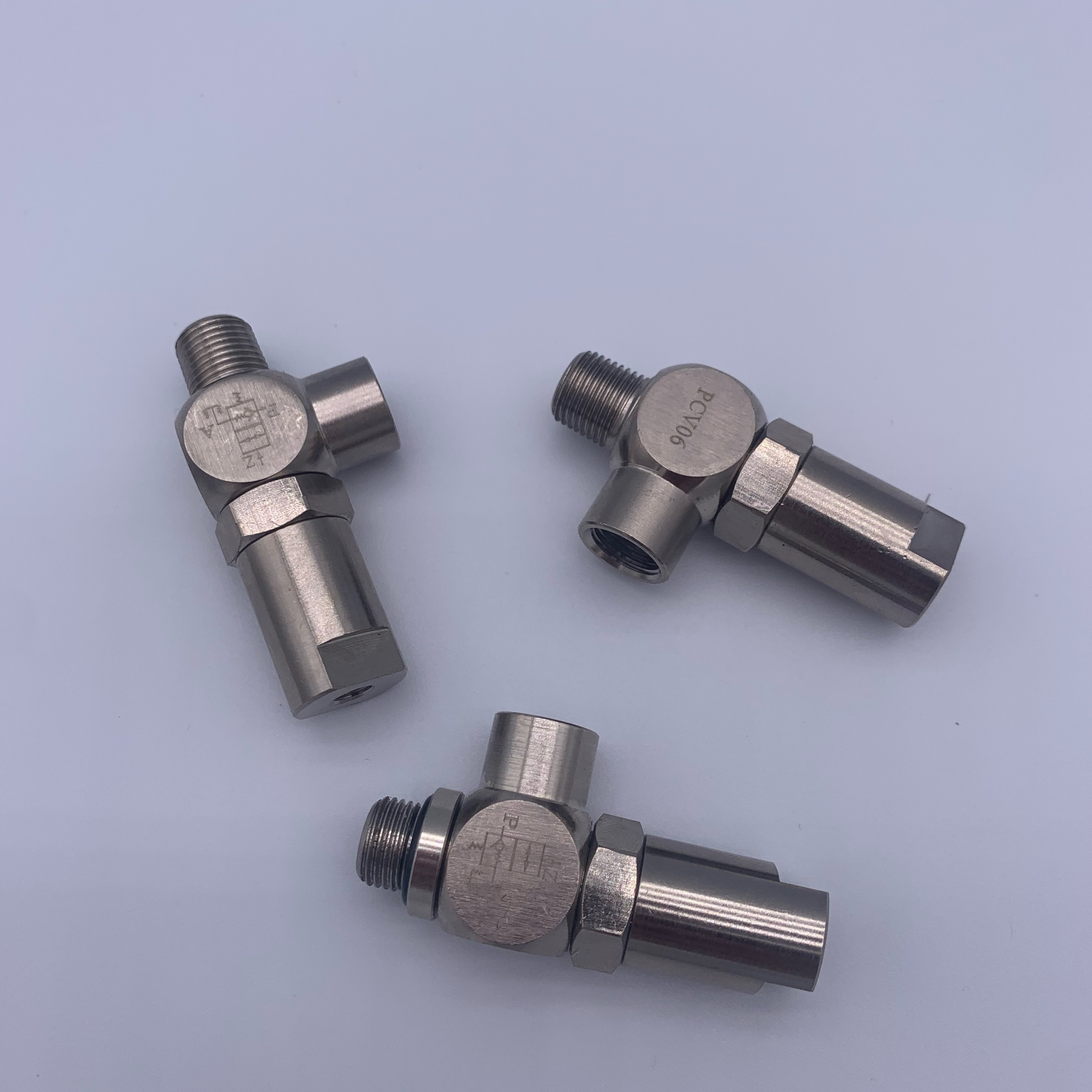 空气诱导止回阀pcv06 pcv08 pcv10 pcv15气动气控单向阀 亚德客款