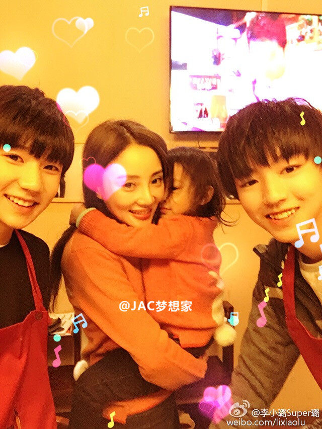 Pull enfant - Ref 2103092 Image 4