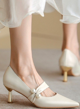 免安装束鞋带高跟鞋防掉跟神器不跟脚鞋带扣珍珠绕脚带懒人绑带女