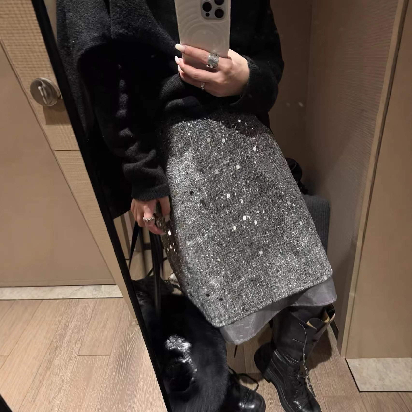 韩系亮片假两件高腰包臀半裙