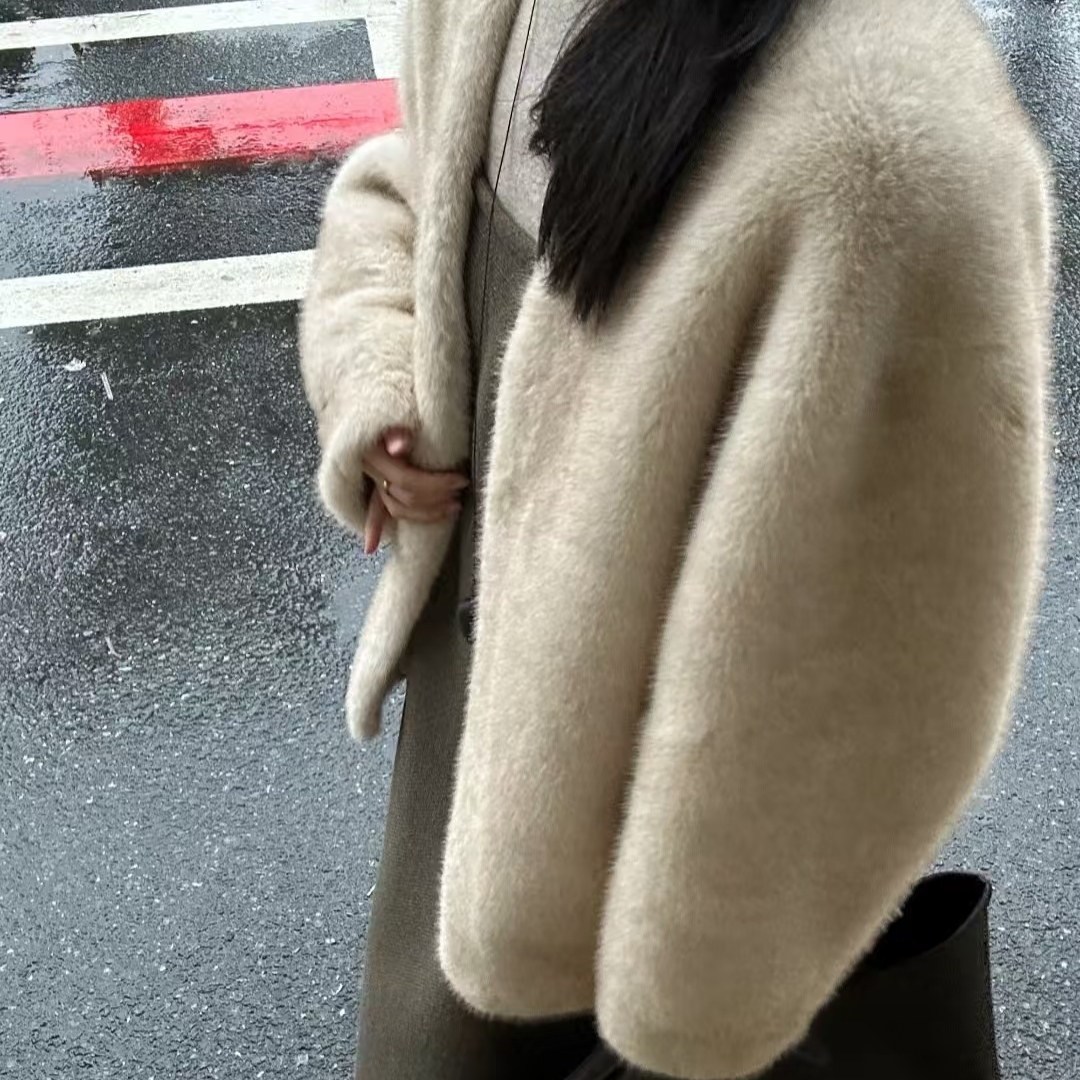 法式慵懒宽松仿真皮草一轻奢品质感简洁丝滑水貂毛外套女装Y836
