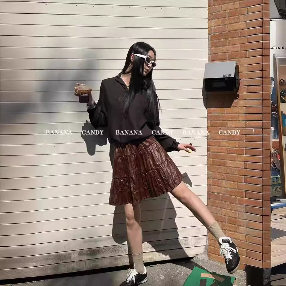BANANACANDY腰仿皮半身裙~2024春季新品设计感纯色褶皱裙6333