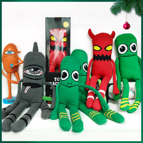 正品toymachine公仔布娃娃生日