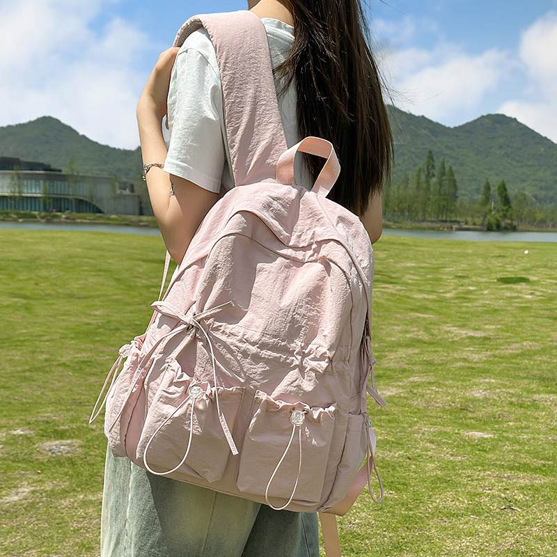 2025新款东大门ins韩风双肩包女可爱轻便上学通勤包大容量背包