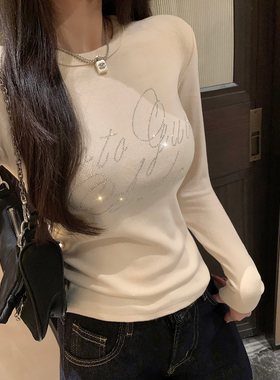 庄大泥 软糯到犯规～2026春奶油杏双面磨毛慕斯修身打底长袖T