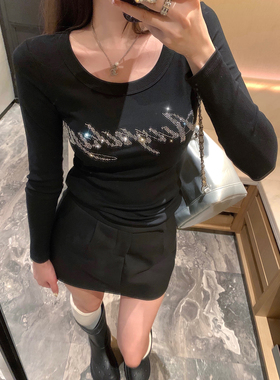 庄大泥 黑色紧身打底字母烫钻长袖