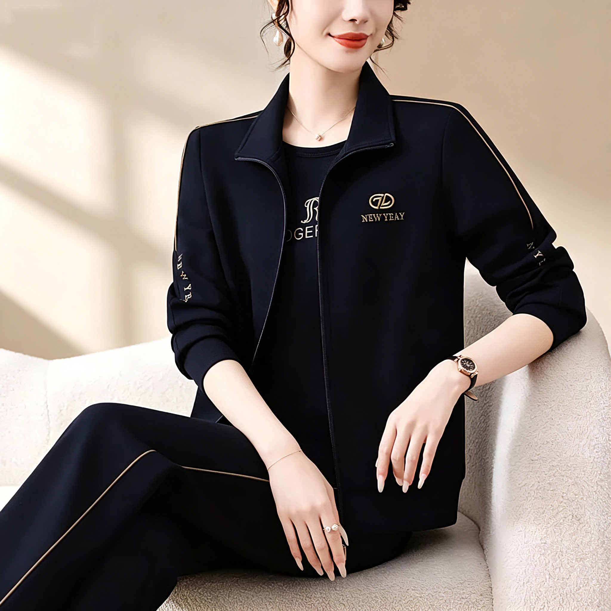 运动套装女2026秋季新款中老年妈妈时尚洋气开衫显瘦休闲服三件套