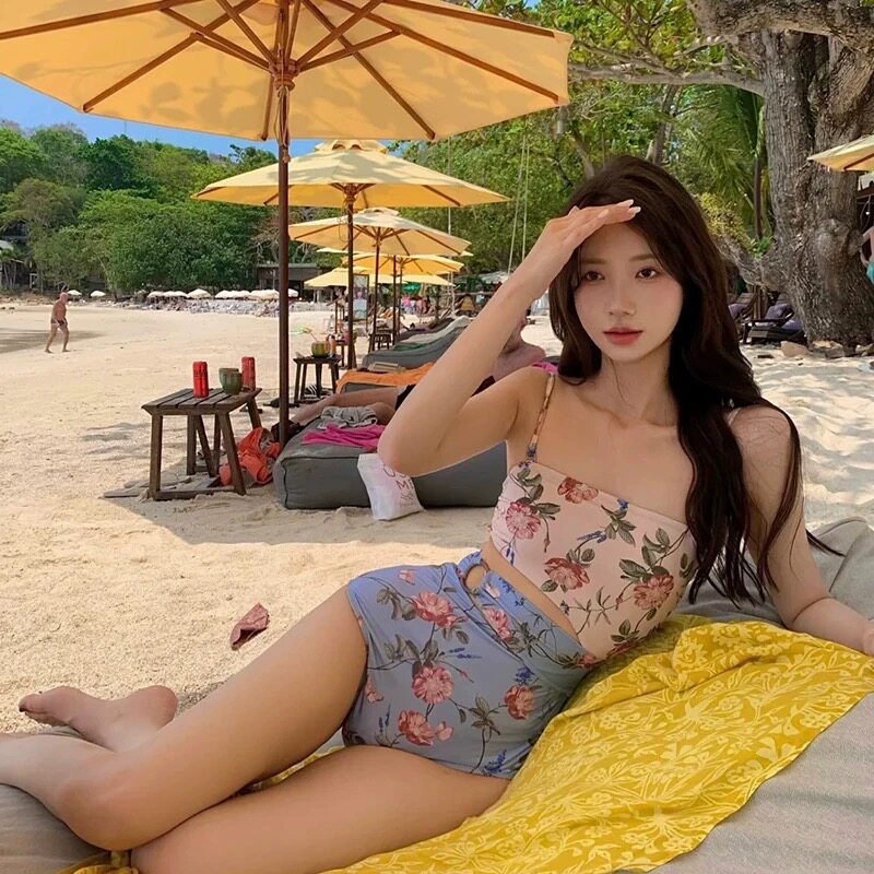泳衣女款三角连体吊带抹胸印花