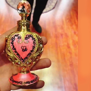 泰国牌 阿J公 心形香水油 创意摆件 JM284